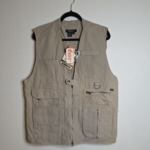 5.11 Tactical Men's Khanki Cotton Canvas Utility Vest SIZE Large NEW with Tags!!